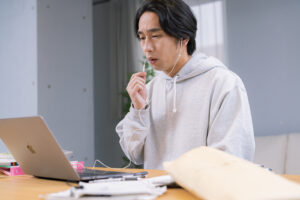オンラインレッスンが特定商取引法に該当する場合の実務対応