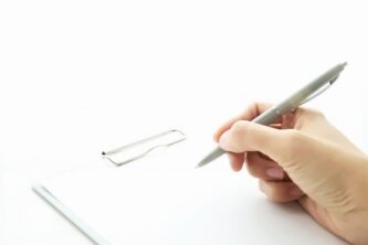 夫のメンズエステ利用による夫婦間の合意書に盛り込む主要な内容